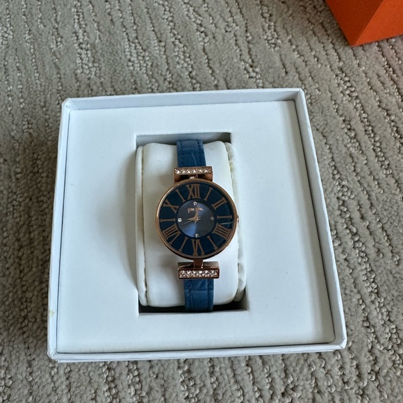 Folli Folloe New Elegant Blue and Gold Women's Watch - Picture 1 of 4